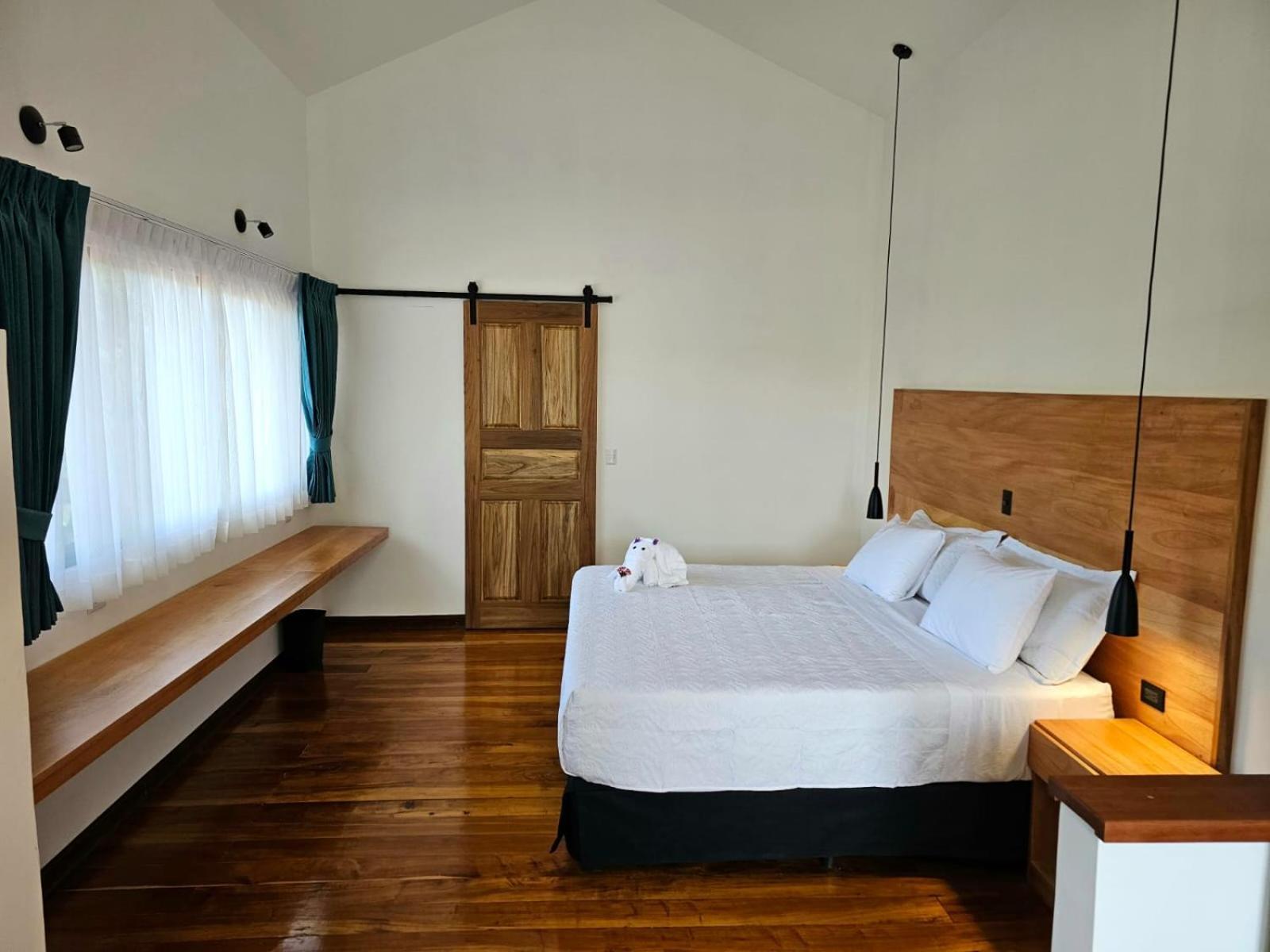 Hotel Torres Del Mar Puerto Viejo de Talamanca Экстерьер фото